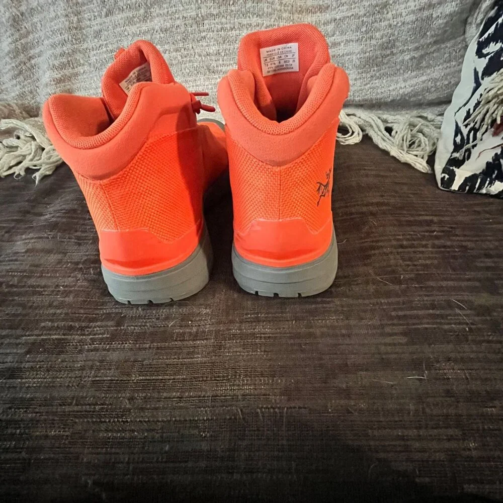 ARC'TERYX ‎ Men's Kopec Mid GTX Boot in Orange Size 8